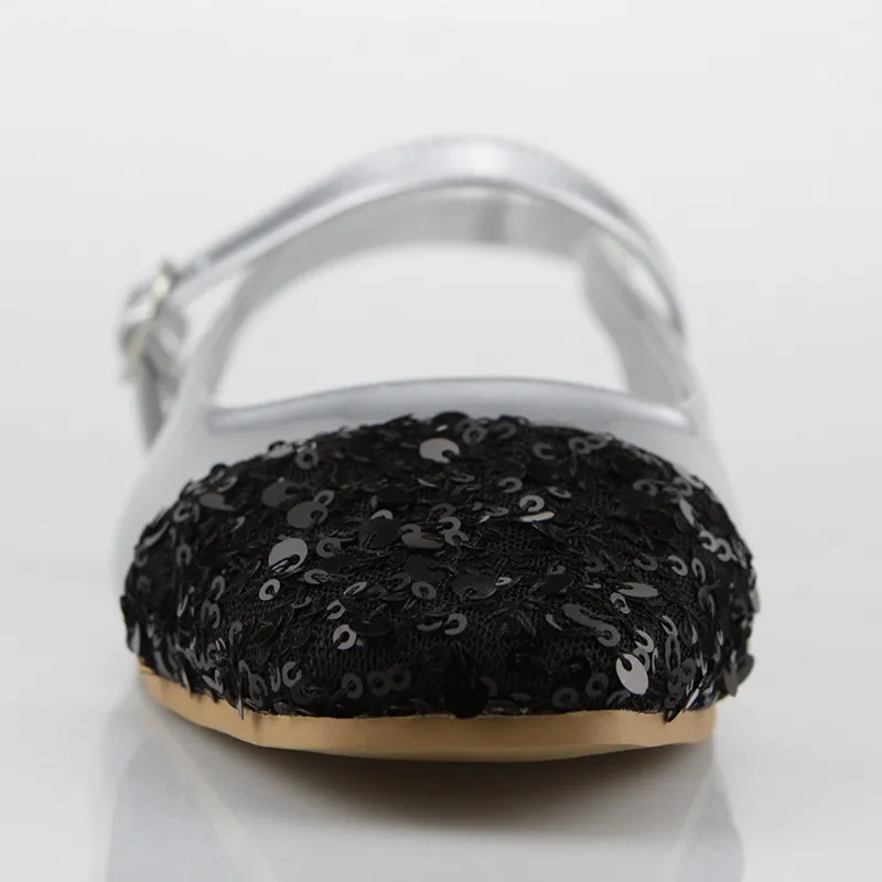 Women Closed Back Flats